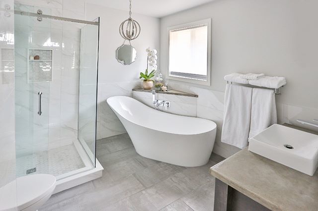 flashboxphoto's tweet photo. Another stunning remodel designed by the talented @jennickel_invisiondesign and artfully brought to life by Franklinbuilt. Commercial interior photos by the Flashbox Photography team. . 
#commercialphotography #commercialphotogtapher
.
#luxurybuilder #lu… https://t.co/Bky3Q23bfr https://t.co/7IkXxzIdbU