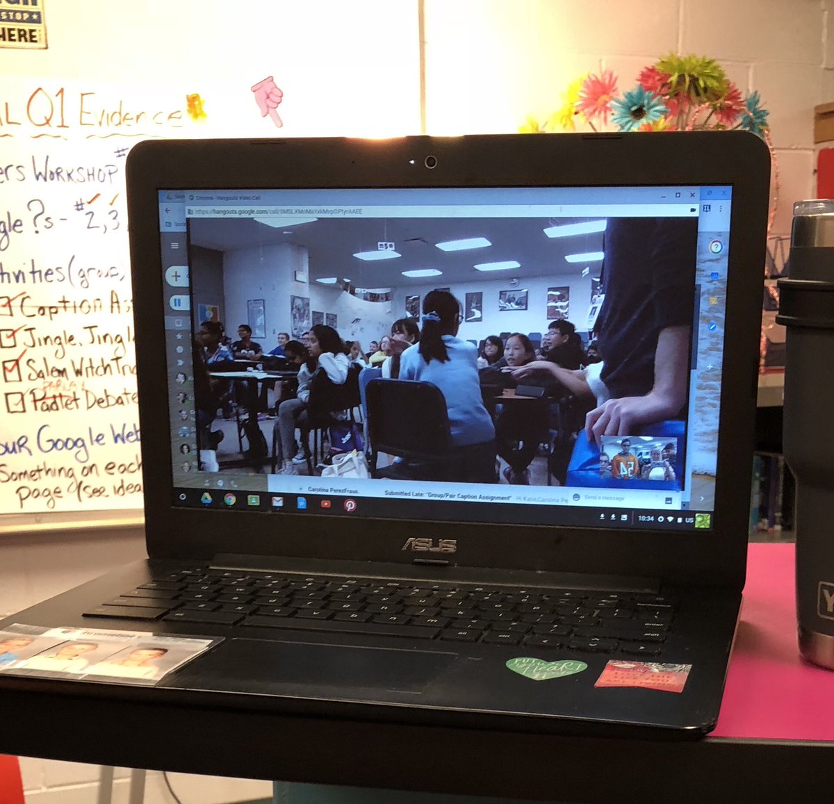 burnsiewoj's tweet photo. It was a great day to be @CSJHWildcats &amp; @PlumGroveJH 7th grade History Ss! @burnsiewoj and @mrfreeman106 had their 1st #collborative @GoogleHangout about upcoming #gradenegotiations and inter school peer editing of our @googlesites! @D15Schools #d15learns https://t.co/ytNlQl4esN
