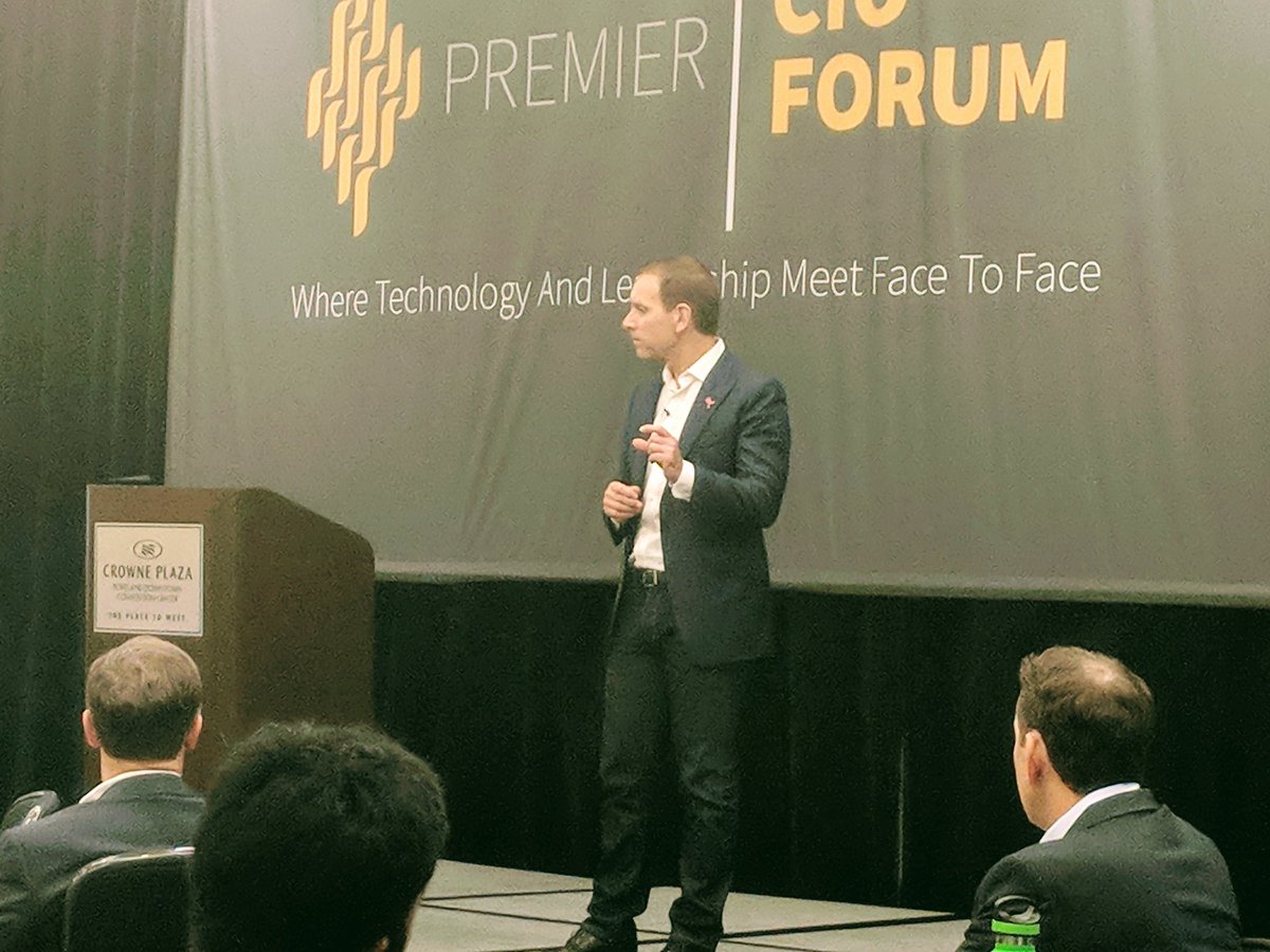 SIMPortland's tweet photo. @LifeWorkPassion speaking at the CIO Forum about Inspiring Innovation. @SIMPortland @SIMpdx https://t.co/ZO3oNnwsgZ