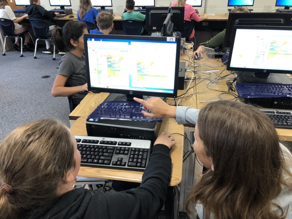 keith_duhaime's tweet image. Students rocking a challenging code project to create their own game.#timberstone, #sylvaniaschools