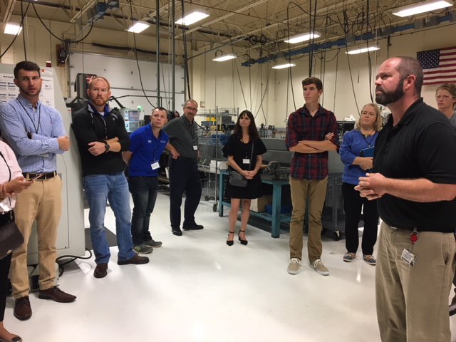KinexusGroup's tweet photo. Local employers and Kinexus visiting @VBISD Technology Center as part of #MFGWeek2018! #KinexusMFGWeek https://t.co/dbWu2WRbLJ