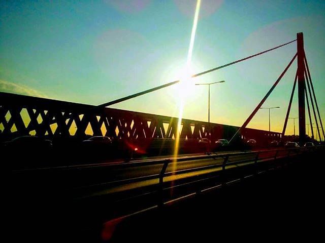 bodehase's tweet image. Abendsonne am #Rhein Manchmal vergisst man fast, wie schön die Gegend um einen herum sein kann. #bewussterLeben #augenAuf #nichtsIstSelbstverständlich #yolo #mädchenpapa #bodehase #papablog #papablogger #papablogger_de #papa