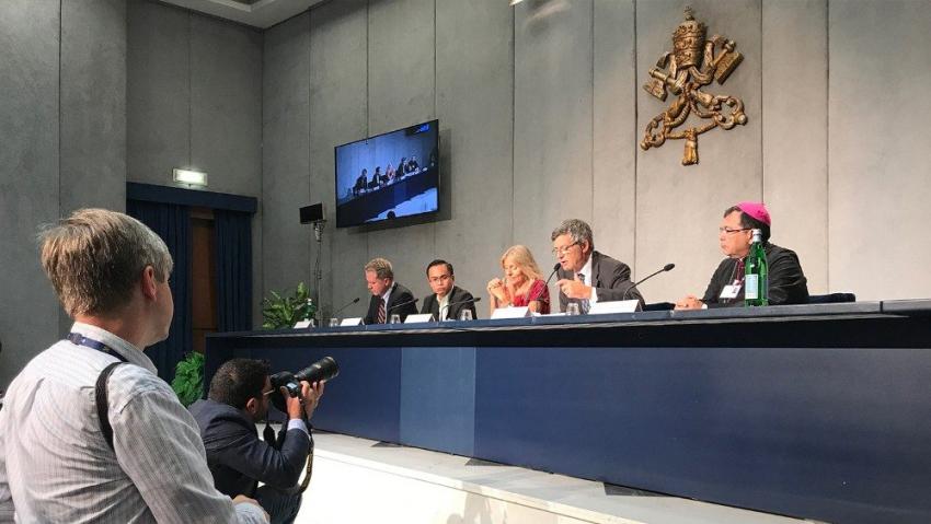 #SínodoDeObispos #Roma #Juventud Mons. Tissera: El Sínodo, una oportunidad para rejuvenecer a la Iglesia ow.ly/aCTU30m6jxp