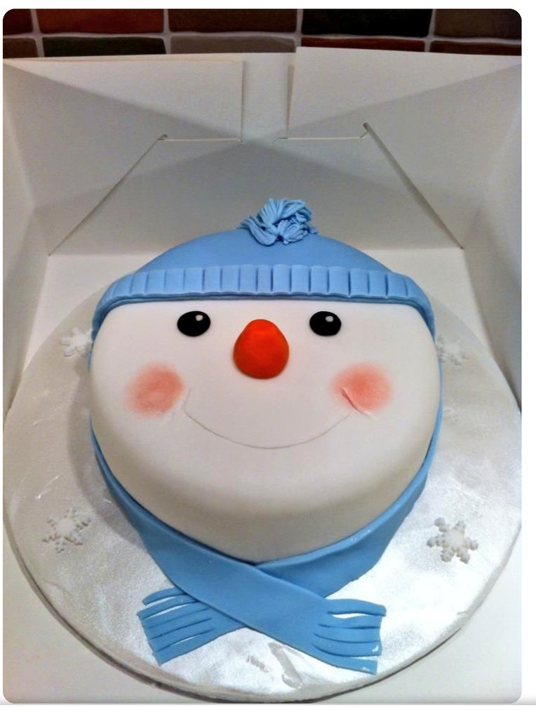 TeaCaddyAndCake's tweet photo. We know its only October, Halloween hasn't been celebrated yet.However Christmas is coming and the bakery is smelling of sweet things and spice already!Orders will be taken in the next few weeks and will continue to the 10th of Dec.Look out for our delicious items to choose from. https://t.co/WG8nbYIrWi
