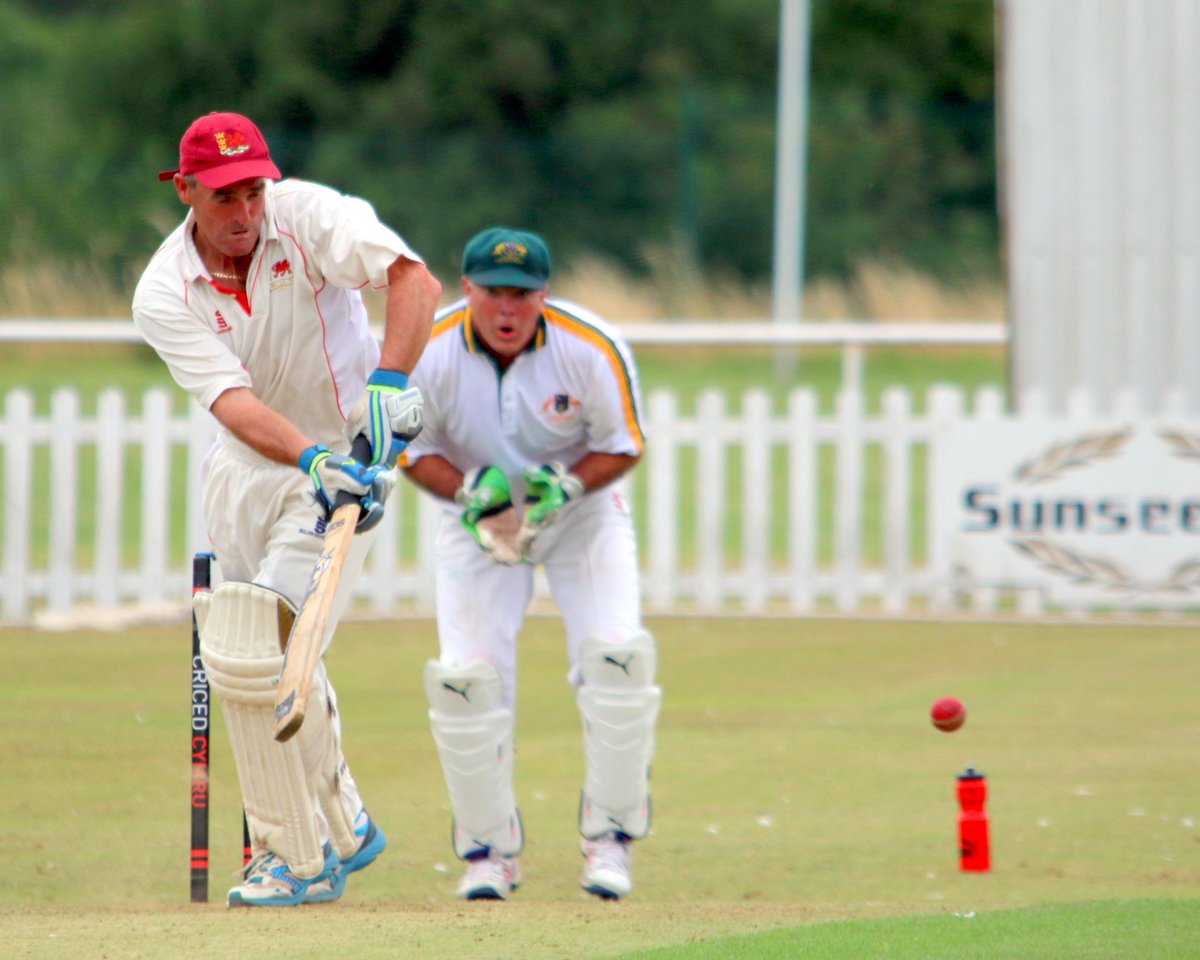 Wales_over_50s's tweet photo. Our skipper John Jones. #batsman #leader #winner https://t.co/pubgMKlQEU