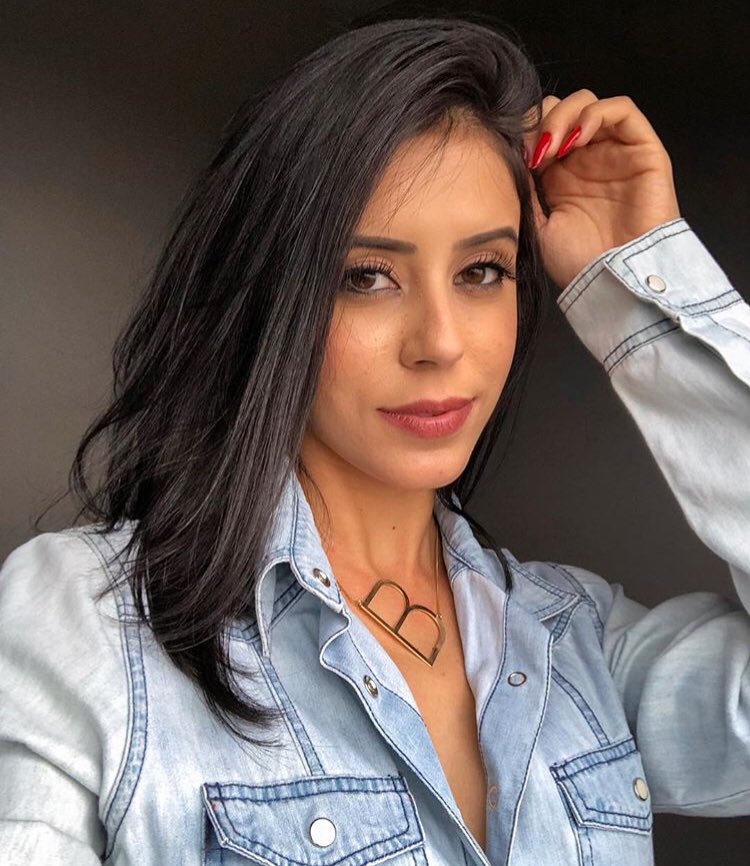 fehmisezer540's tweet photo. Merhaba beyler 👋🏼 #elazığescort
İşini severek yapan ve seksi vücut hatlarına sahip olan iki çıtır bayanız. 👯‍♀️ Ters ilişki anal yok teklif dahi etmeyiniz 🚫 #elazığ #escort #bayan
⬇️ Randevu ve İletişim İçin (GSM) ⬇️

🔻 O5O5 987 63 35 🔻
🔺 O553 832 85  53 🔺 https://t.co/aiumspD7pa