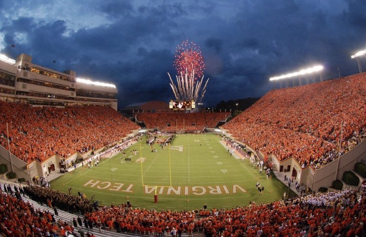 OnionVT's tweet image. Student “Willing to Pay Anything” For Notre Dame Ticket Doesn’t Even Know What Offsides Is