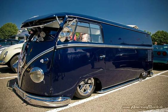 RestoMods's tweet photo. Now here's an interesting VW #howlowistoolow https://t.co/oKAgddVqRM