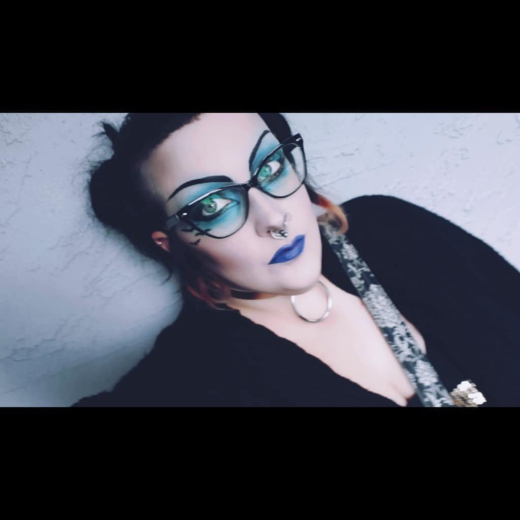 jentheogoreable's tweet photo. Number 2 on my 31 Days of Halloween makeup challenge!!! ๐ฆ๐๐ฆ๐๐ฆ๐๐ฆ
.
Jentheodora @jentheodora insta
.
.
.
.
.
#jentheodora #jentheogoreable #blue #share #blueyemakeup #bats #batmakeup #goth #gothgoth #gothicc #gothicmakeup #31daysofhalloweeโฆ https://t.co/HMZFrtRuWn https://t.co/RLfCZLDHY7