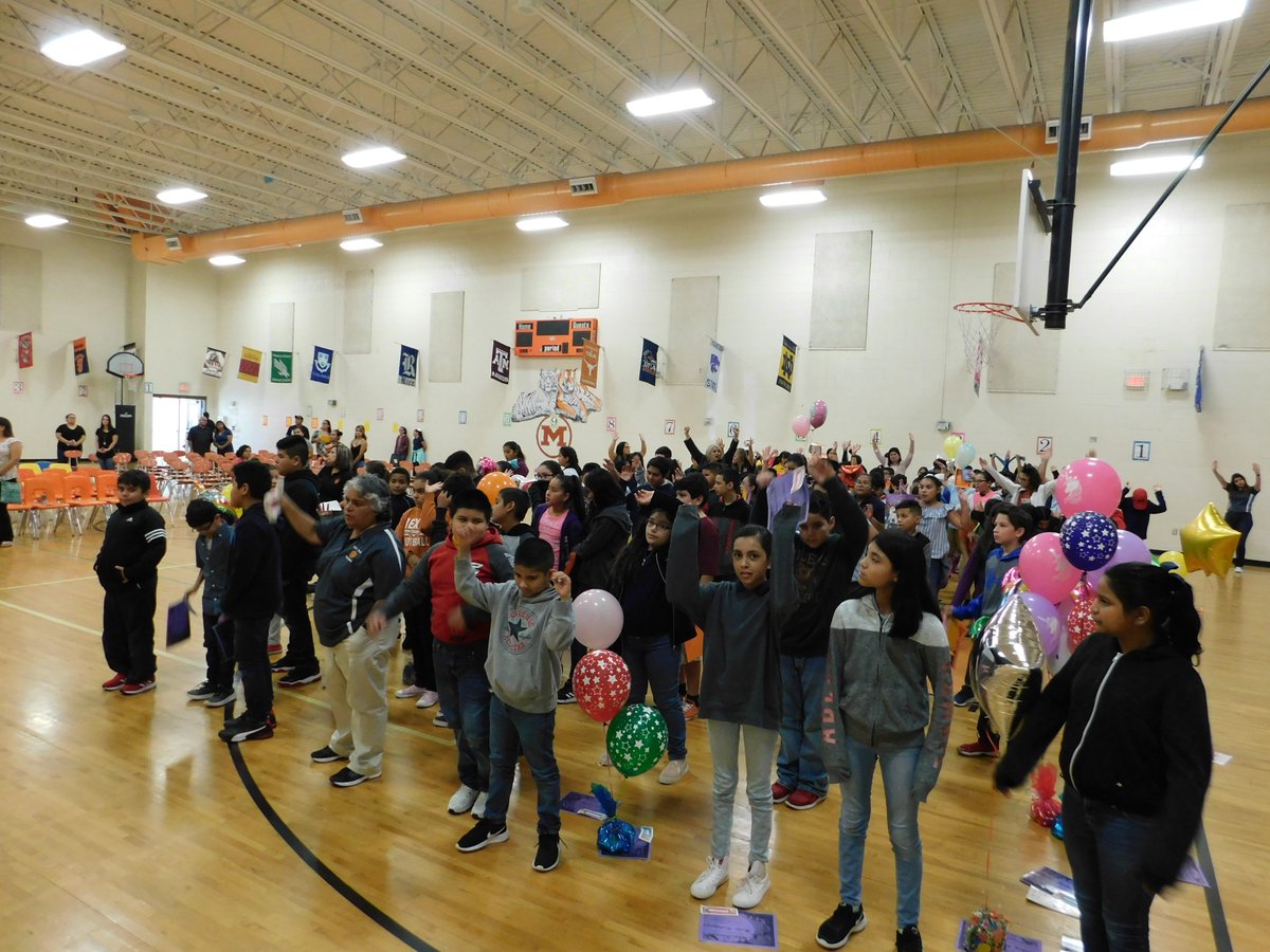 MISDTravis's tweet photo. 1st Six Weeks Awards Celebration #goTravis https://t.co/DV9Gx3PGq5