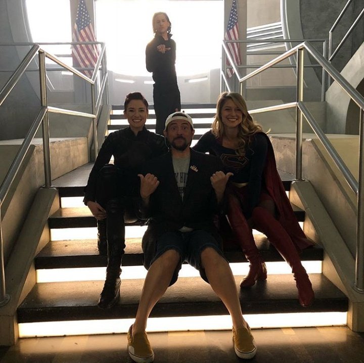 chylersarchive's tweet photo. the gang!!! (also happy bday @MelissaBenoist💕) https://t.co/huThxWpfMN