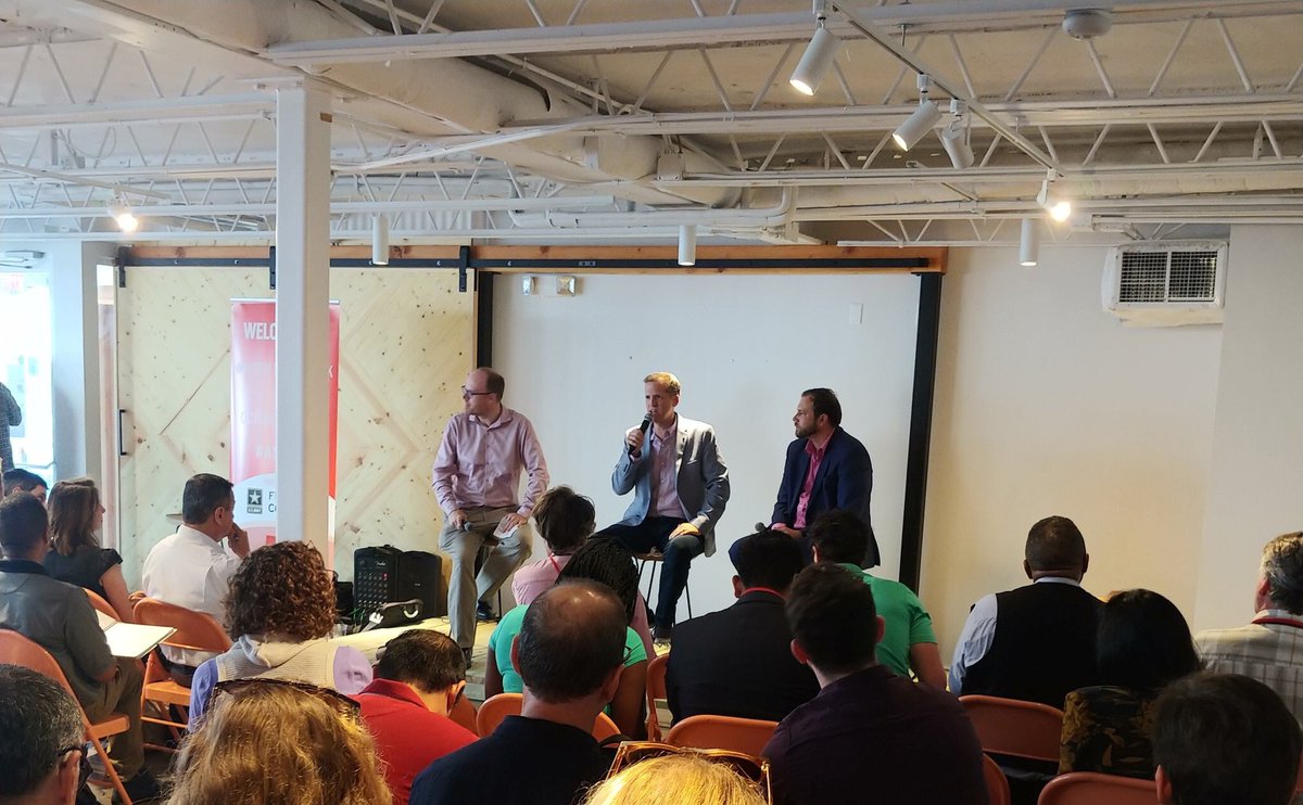 thomsinger's tweet image. I really really enjoyed being on a panel for Austin Startup Week - talking media, new media, and telling your biz story!  #ASW18 #podcast #podcasting #media #entrepreneurlife #startups