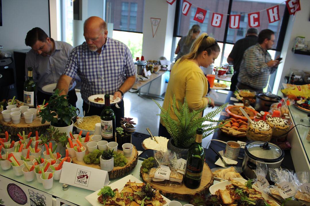 designwithma_'s tweet photo. We have a serious ‘steak’ in the game when it comes to potluck style competitions in our office. Vision Week is heating up as the competition continues, and this round was extra sizzling. 🥩 #VisionWeek2018 https://t.co/EqhlRzZ2pc