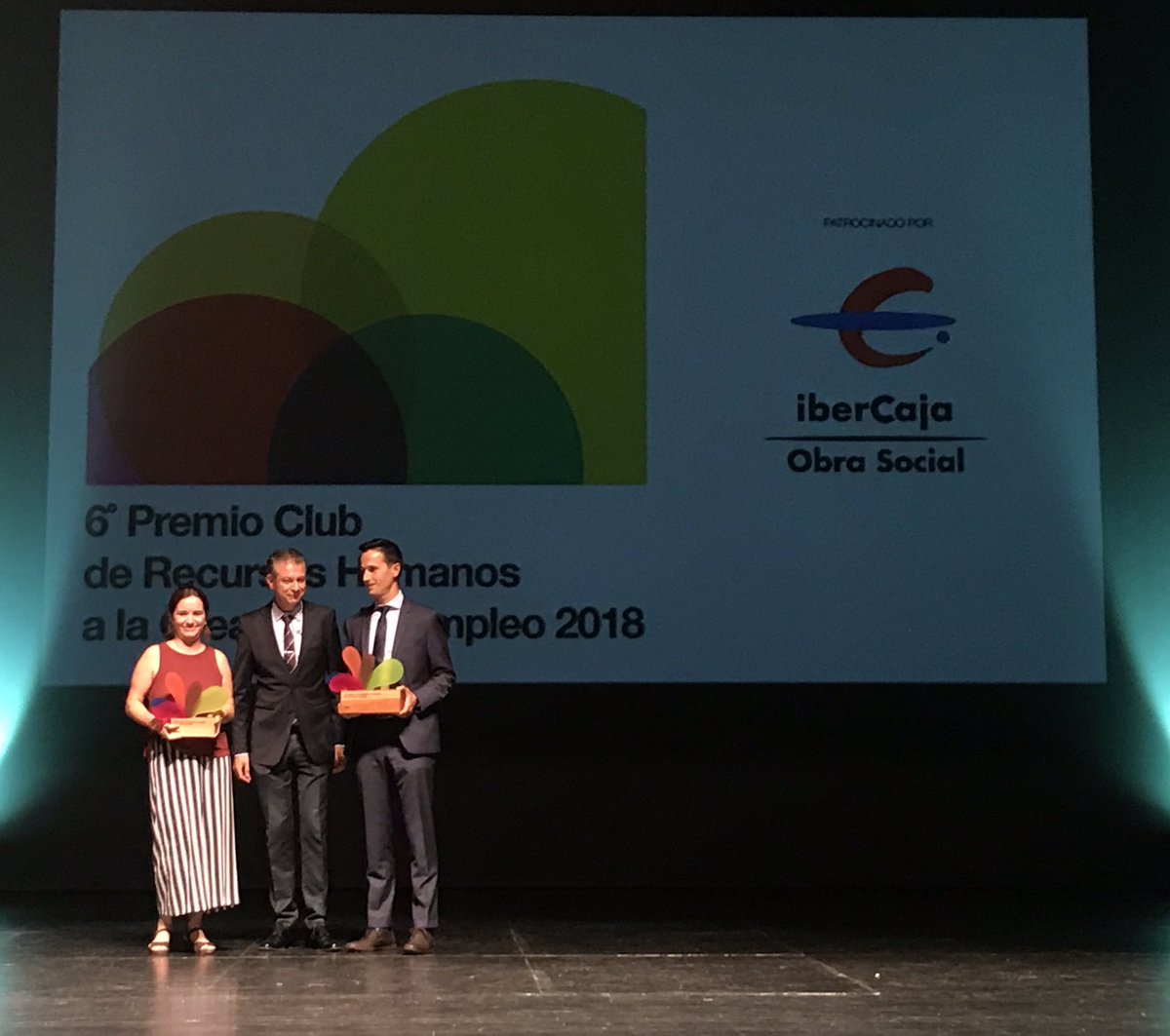 Kerakoll recibe el Premio Club de Recursos Humanos a la Creación de Empleo 2018. 

¡Muchísimas gracias al Club de Recursos Humanos Castellón y a todo el equipo humano de <a href="/kerakoll_ES/">Kerakoll ES</a> !

Ha recogido el premio nuestro Consejero Delegado <a href="/pauramia/">Pau Ramia</a>