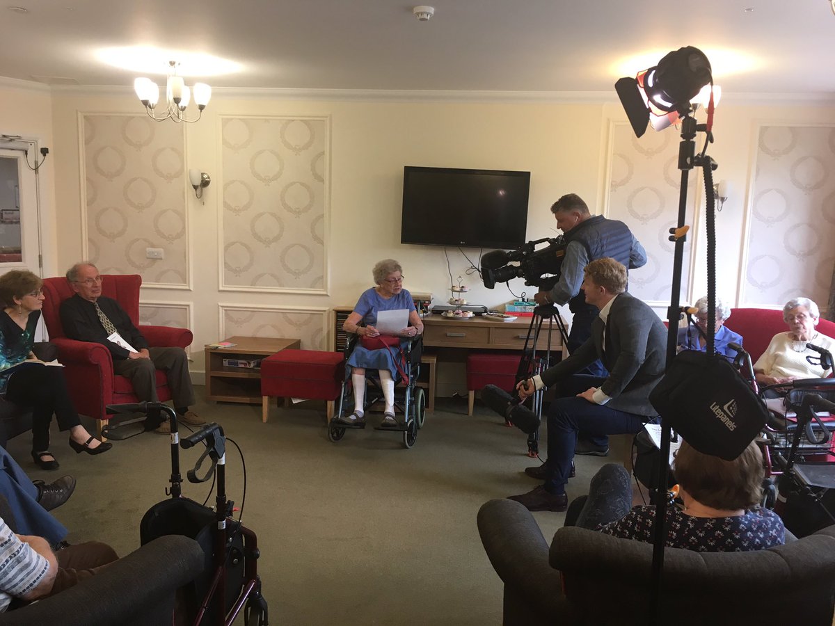 Foxbridge House tweet media