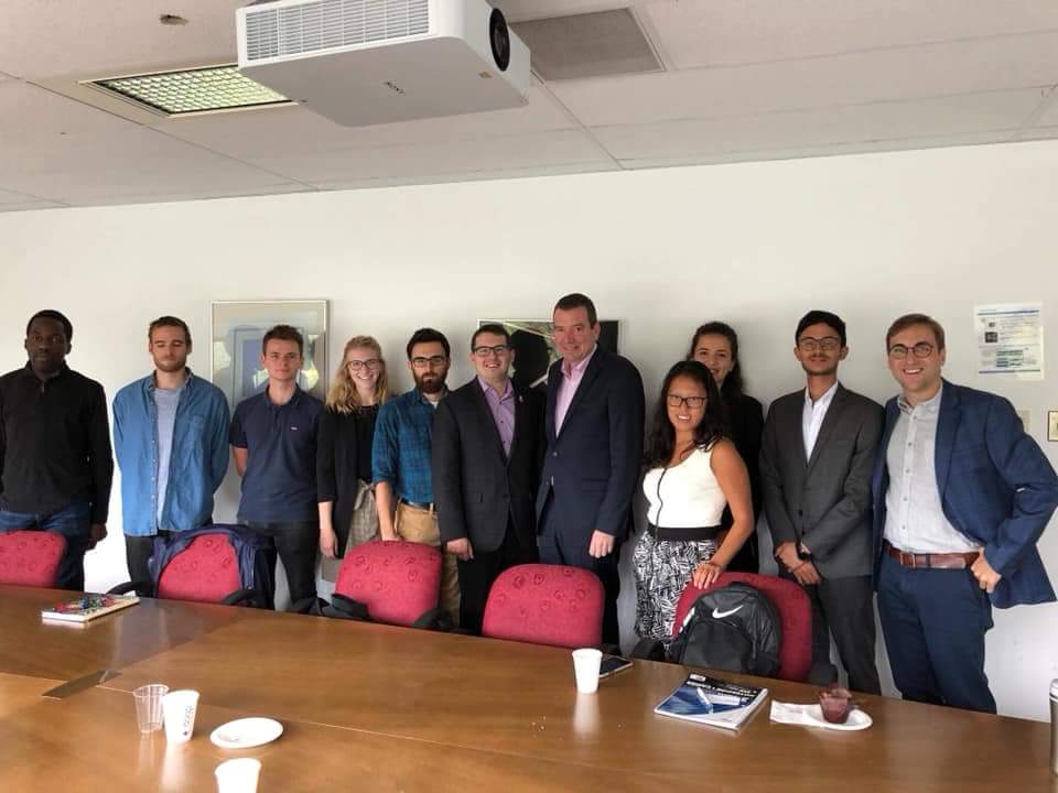 Leaders_HEC's tweet photo. Notre premier #atelier de l'année, qui avait lieu le 20 septembre dernier, s'est très bien déroulé en compagnie de @christianparad, VP chez @GardaWorld. #Leaders #Inspirant @AECS_HEC @HEC_Montreal @MartinG_234 @ThibaultJF1 https://t.co/Rcb7hVpbdl