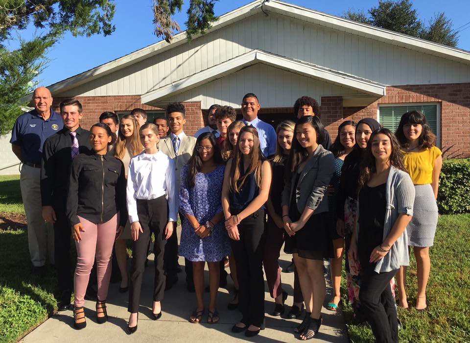 UHS School of Govt tweet media