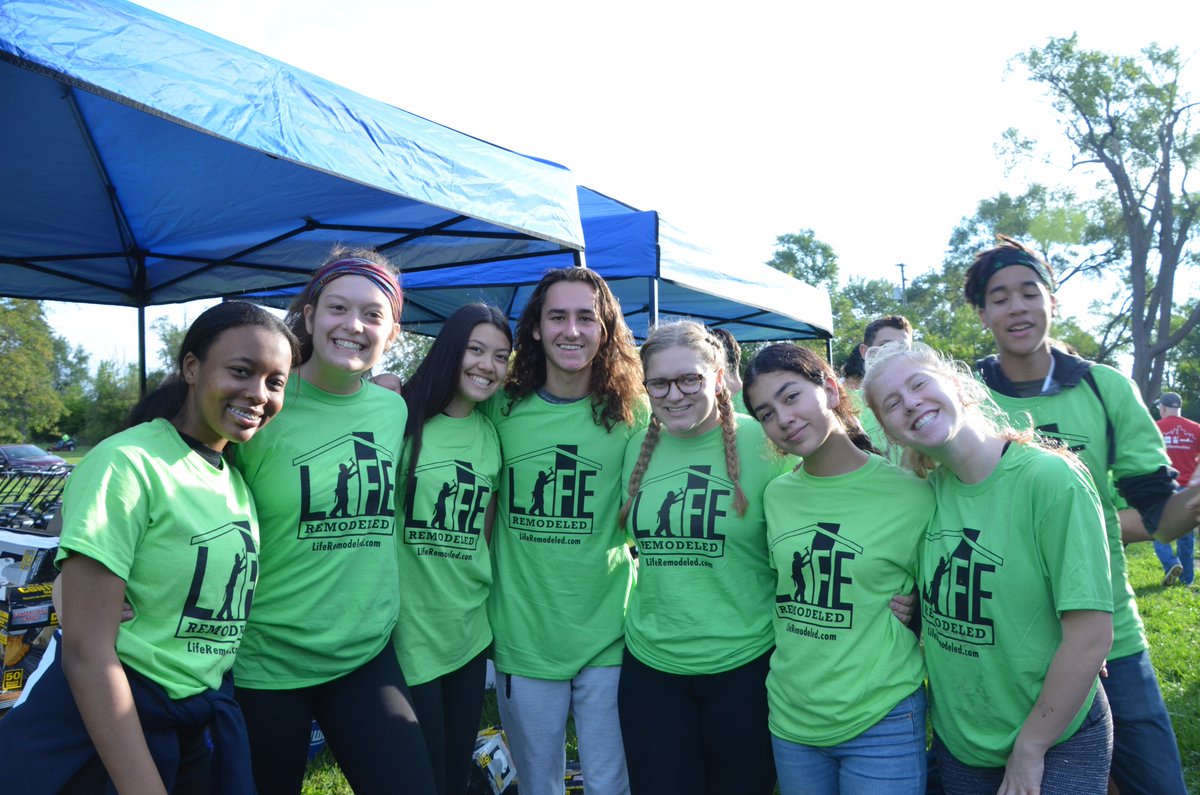 Students of the <a href="/BHSDiverse/">BHS DiversityCouncil</a> and <a href="/BHSStudLead/">BHS Stud Leadership</a> participated in <a href="/LifeRemodeled/">Life Remodeled</a>'s week long project today along side students from <a href="/royaloakschools/">Royal Oak Schools</a>!