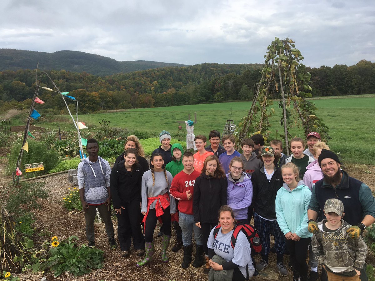 Fairbankscore's tweet photo. Fairbanks Core volunteer week continued today  by working with The Community Project in Stsrksboro and gleaned potatoes @CVSDVT https://t.co/O8MINmCwvi