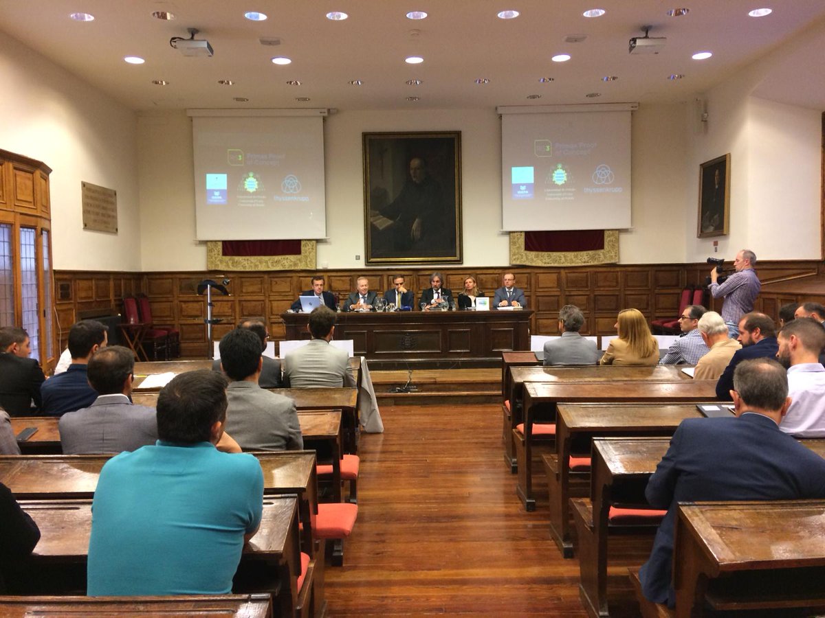 S3Asturias's tweet photo. Presentación en el Aula Magna de las conclusiones  de las pruebas de concepto llevadas a cabo por los investigadores de @uniovi_info ganadores de las #PrimasPoC de #thyssenkrupp
En esta edición han predominado las prioridades de #AstRIS3 #Sensores y #AnalisisdeDatos
@idepasturias https://t.co/Q6QgBLwNcE
