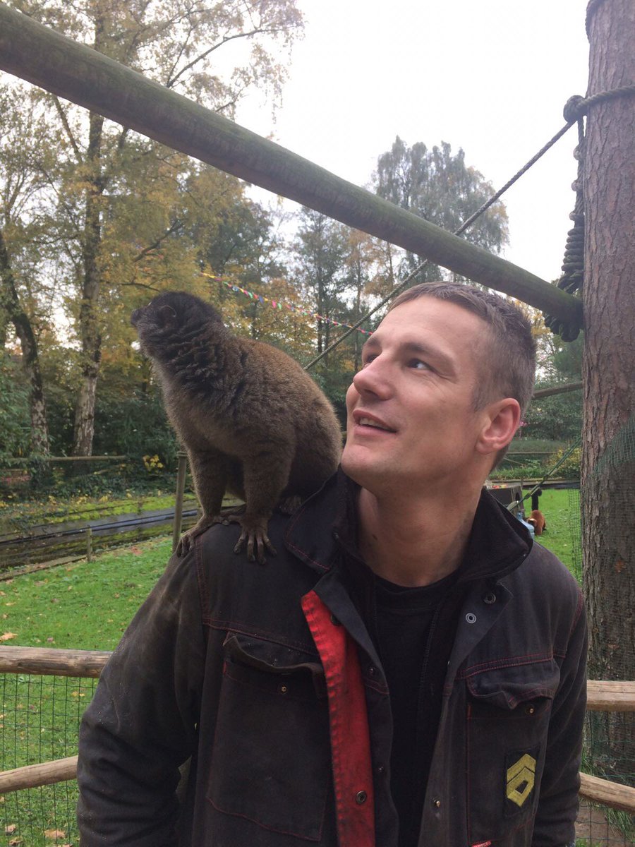 Remotive_BE's tweet photo. … want ook wij houden van beestjes! #werelddierendag #WorldAnimalDay #onthejob #TBT https://t.co/T6DsrWeHmS