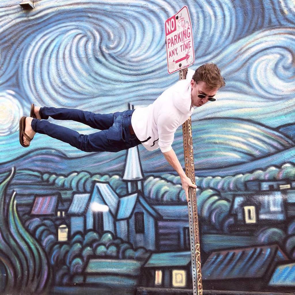 You know… just hangin’ around

ift.tt/2Nq5sc6