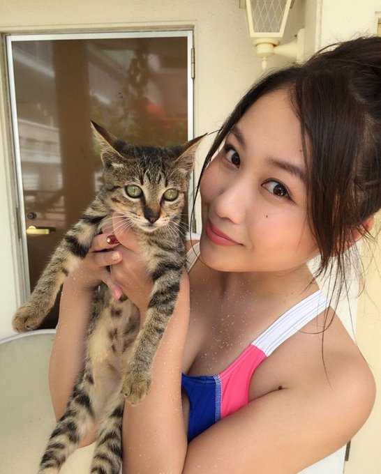 この時期に fb にいるのに忙しいのに。 https://t.co/IWAY50IU2j