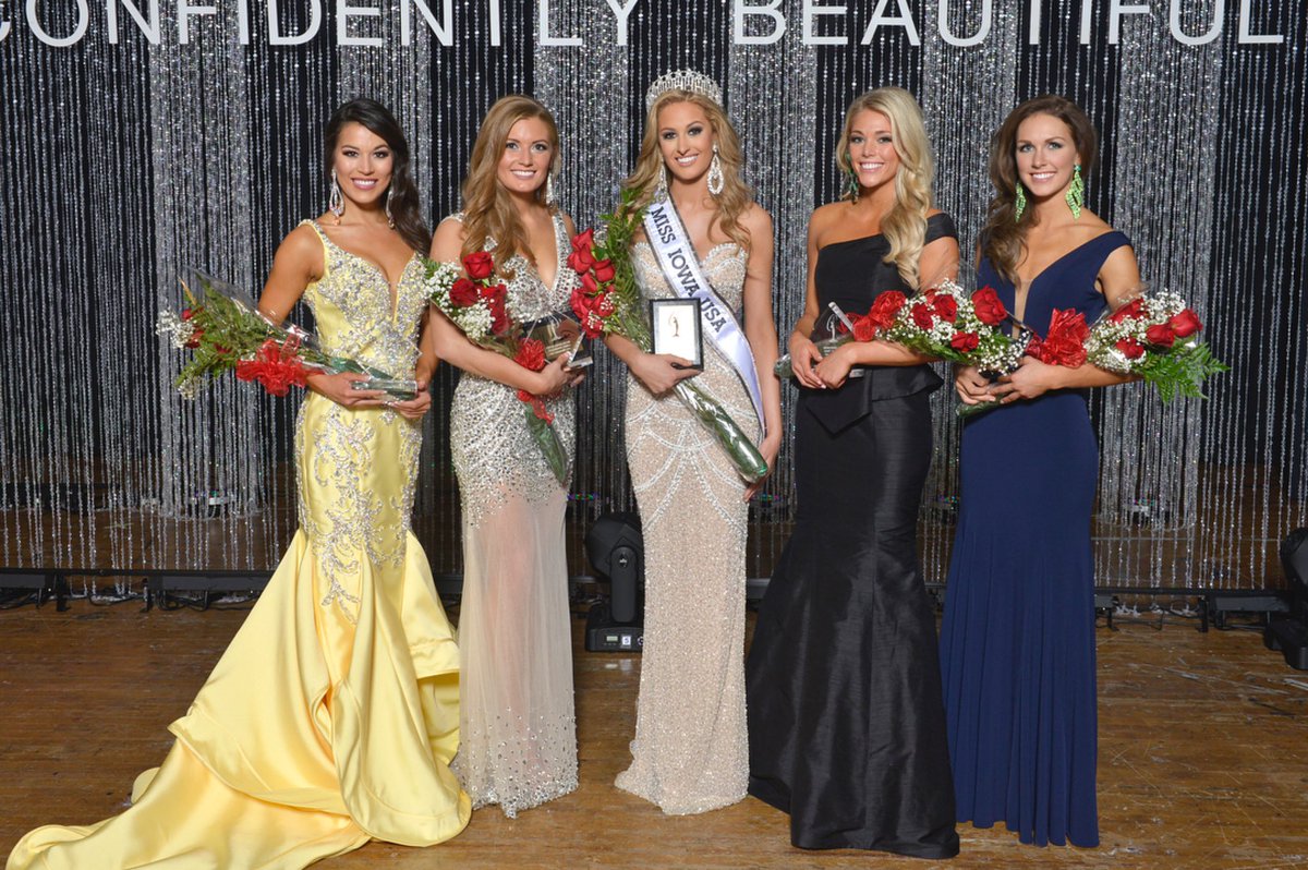 3️⃣ days!!! This was 3 years ago when I placed 3rd runner-up! #missiausa