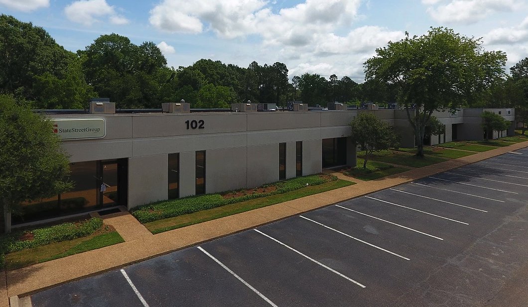 StateStGroup's tweet photo. Looking for office space in the Madison/Ridgeland area? One of our best spaces is near Highland Colony Parkway, I-220 and I-55. Convenience at its finest! https://t.co/ZS8ijz2KjH