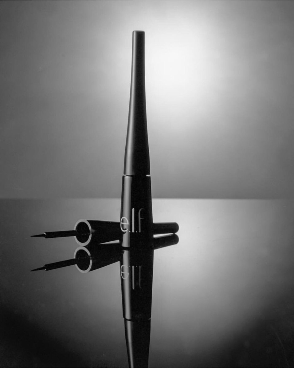 Laurenadlam20's tweet image. #laurenadlamphotography @elfcosmetics #viewcamera #film #blackandwhitephotography #makeup