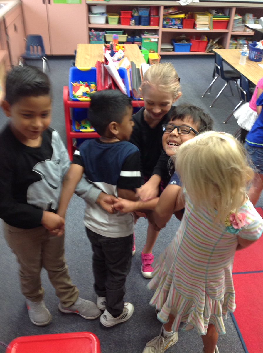LOE Kinder tweet media