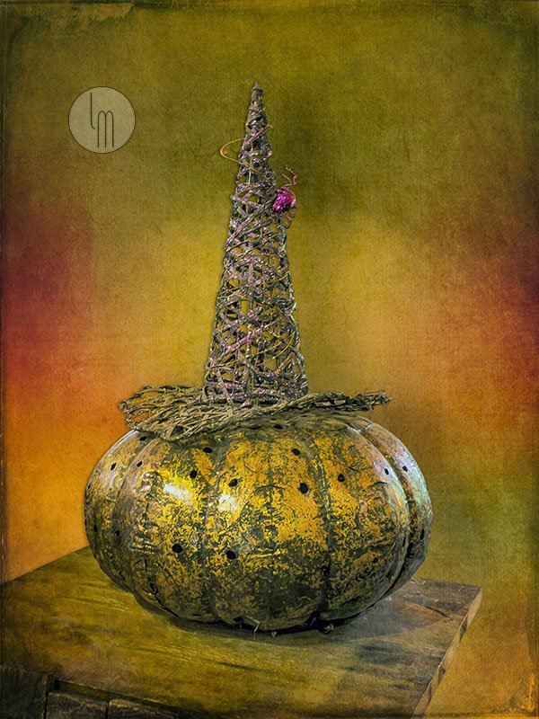 'Pumpkin Magic' by Leslie Montgomery
leslie-montgomery.pixels.com/featured/pumpk…

#pumpkin #Halloween #witcheshat #trickortreat