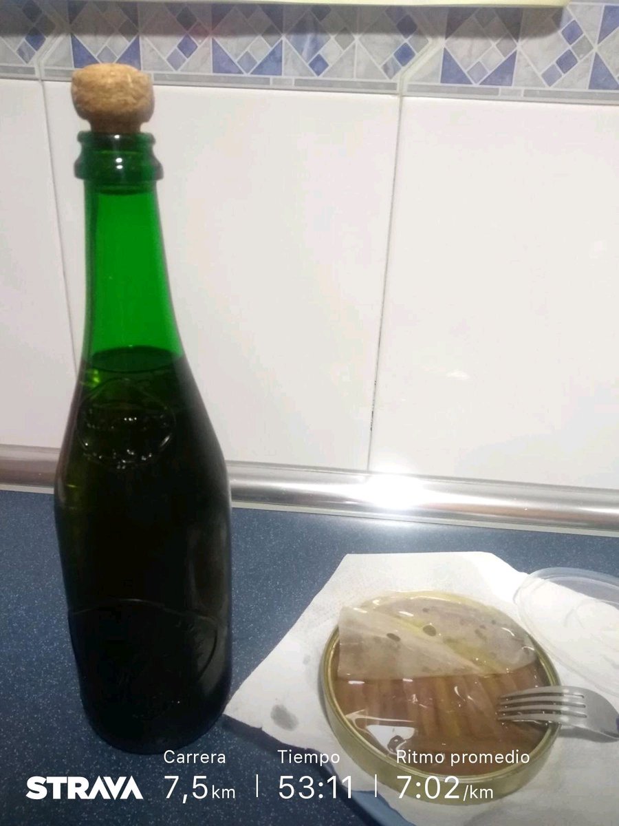 #laAtalaya #ciudadreal #paisajesmanchegos con las <a href="/trailmanchegas/">#TrailManchegas</a> y #UNAparecuperar #sinopaque!!!  strava.com/activities/188…