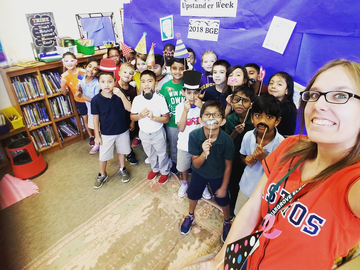 christinedubb's tweet photo. Astros playoffs are right around the corner. We celebrate with happy selfies! https://t.co/U0FLszGbmo