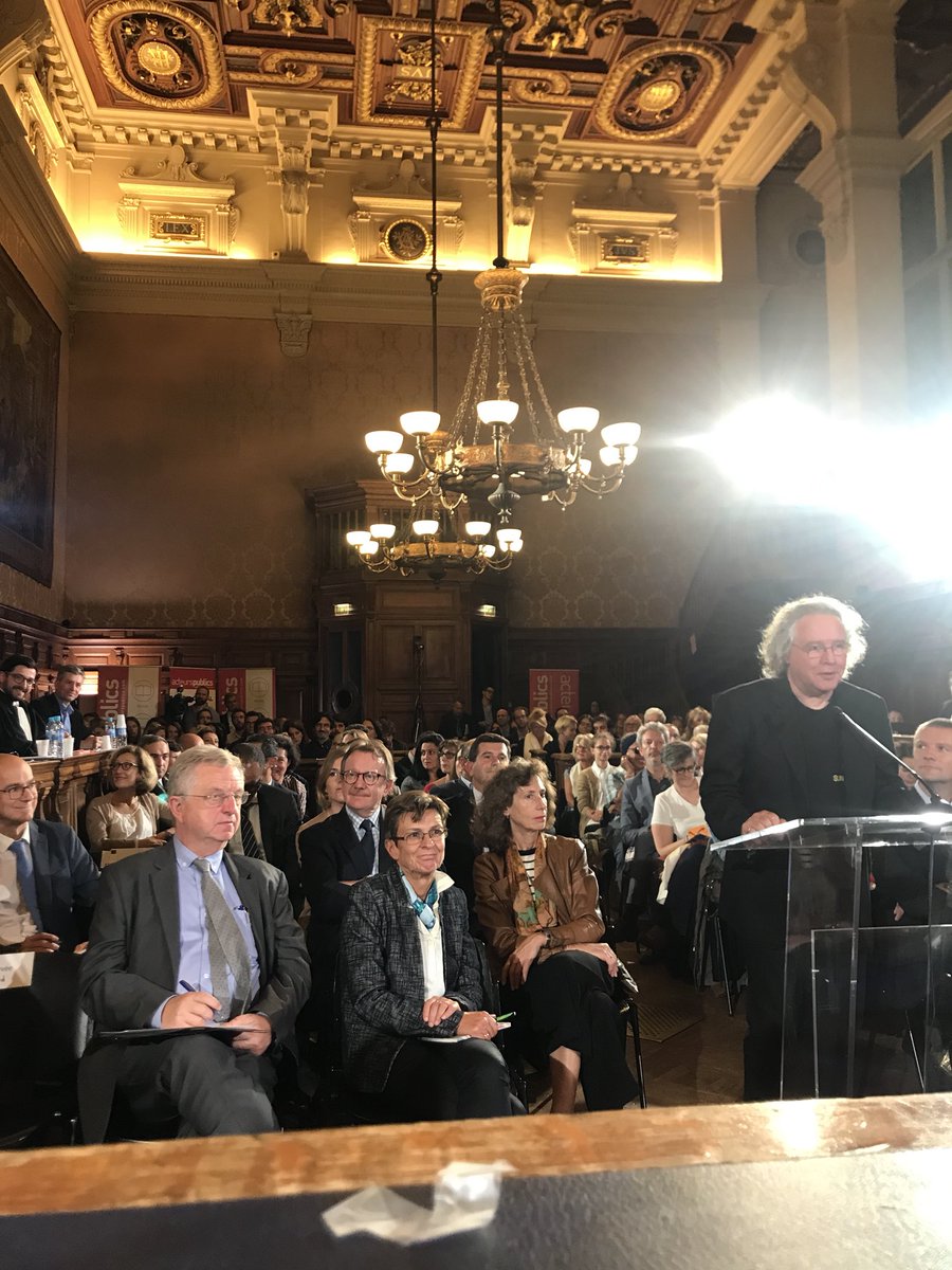 laurentbuanec's tweet image. En direct de la 1ère Chambre de la Cour d&apos;appel de Paris
#ProcesIA