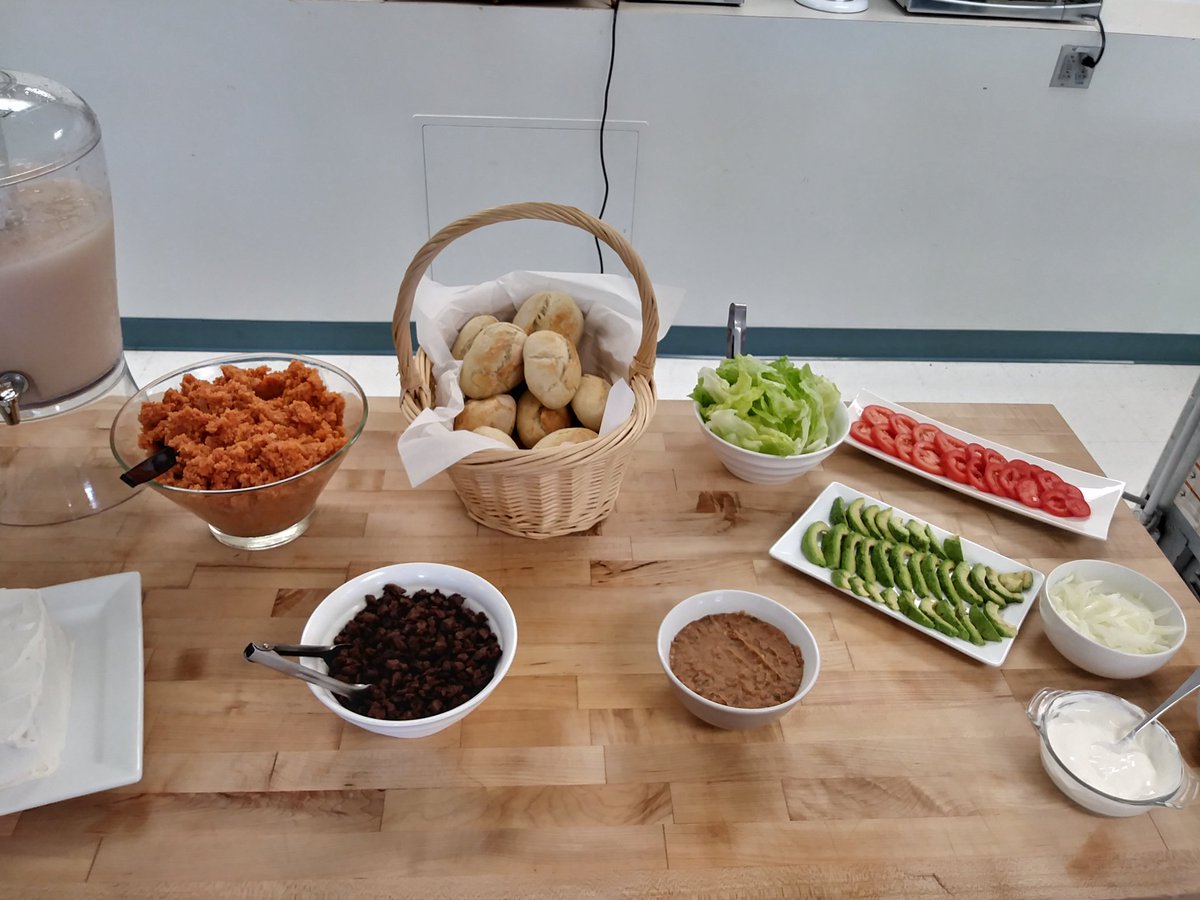 First family meal of the year was a huge success! 🍴