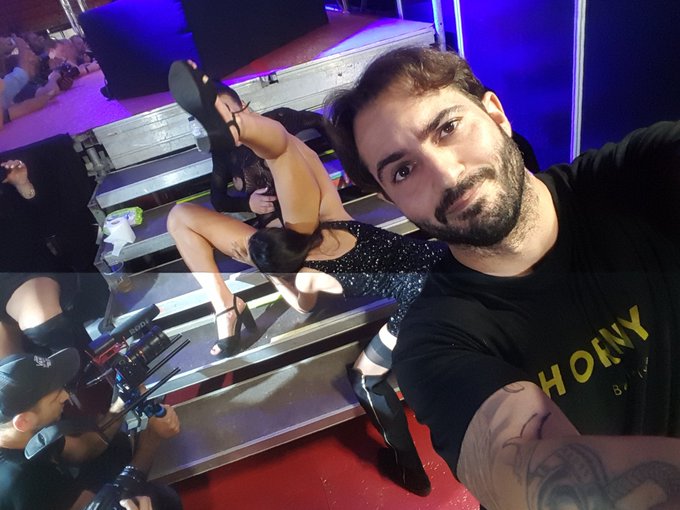 Empezamos el @SALONEROTICOBCN @FrancysBELLE  #porn #lifeisporn https://t.co/TpINFgIUai<a class="tags" target="_blank" title="On Twitter" href="/?out=eyJ0eXAiOiJKV1QiLCJhbGciOiJIUzUxMiJ9.eyJpYXQiOjE3MjE2NzU1MzcsImlzcyI6InR3cG9ybnN0YXJzLmNvbSIsIm5iZiI6MTcyMTY3NTUzNywiZXhwIjoxNzUzMjExNTM3LCJyZWRpcmVjdF91cmwiOiJodHRwczovL3R3aXR0ZXIuY29tL1NBTE9ORVJPVElDT0JDTiJ9.Kuq1k2lveNGqM6eZRq1pgKxoQ82ERIpX9Xc4Rr__fH5j9AUDTyKbteISjmUuz4eHlVi2tazUE0mqt6RqAfCX8A">@SALONEROTICOBCN</a><a class="tags" href="/tag/francysbelle">@francysbelle</a><a href="/tag/porn"class="tags">#porn</a><a href="/tag/lifeisporn"class="tags"><span>#lifeisporn</span></a>