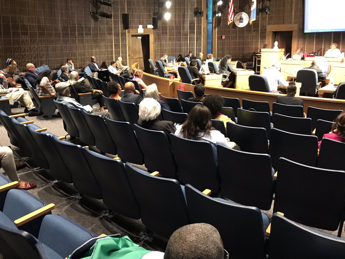 JonathanKirch's tweet image. Tonight Wilmington City Council unanimously passed an ordinance setting healthier default kids meals beverages kids are sweet enough No #sugarydrinks