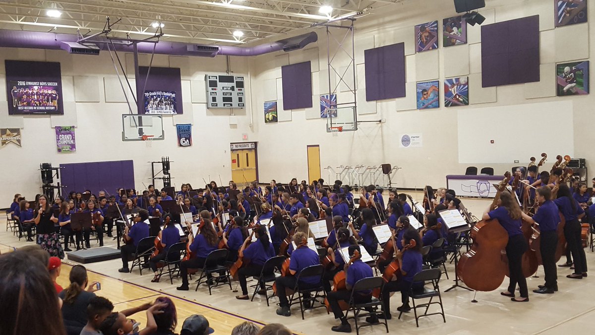 MWeirSTEM's tweet photo. So proud to have come from an amazing program like Wayne Township Orchestras. @LHCorchestra 7th graders did a fantastic job! So proud to see so many of my students in orchestra!  #IAmWayne #WeAreWayne https://t.co/DZVdSBpGaQ