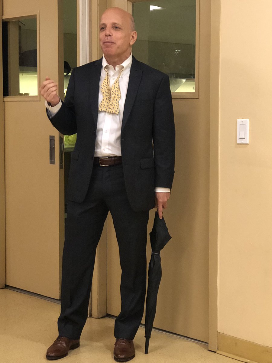 GrandStreetDems's tweet photo. Our friend Robert Rosenthal stopped by just to say “thank you” for our club’s support of his run for Civil Court. We are still proud of his campaign &amp; his career long commitment to representing the powerless. #GSDFallMtg https://t.co/snDCeSdizs