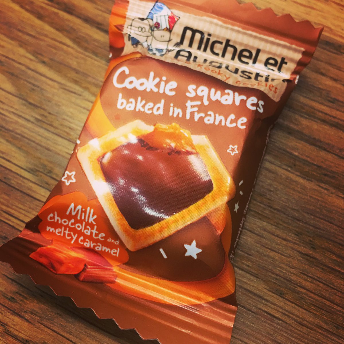 shantelmoses's tweet photo. Iβm baking cookies, yβall with @MetA_US. Ooooh la la. #kookycookie #french #cookies https://t.co/fcAm4ikvv9