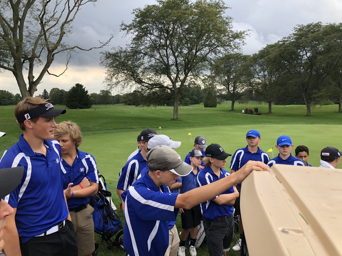 Davidson Golf tweet media