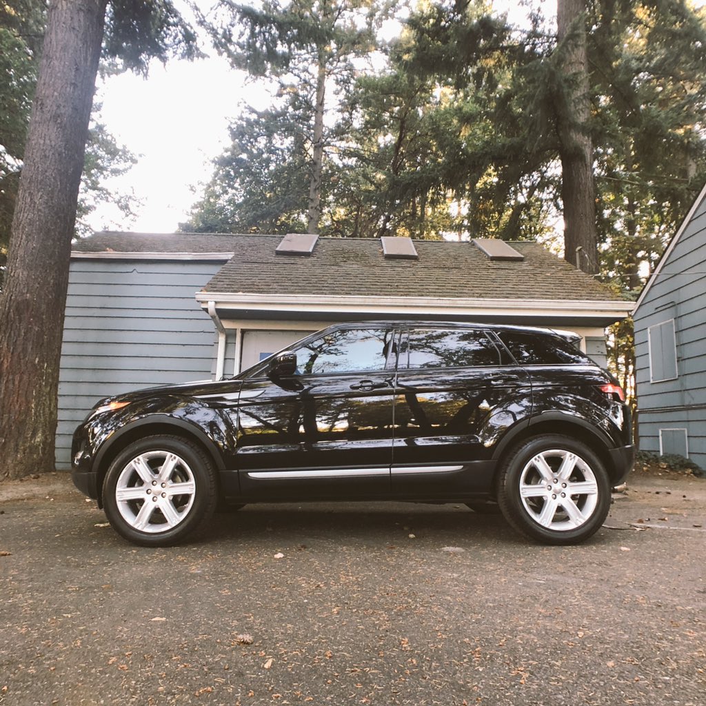 buriensbest's tweet photo. Car of the day - Range Rover #Evoque #LegendAutoSales https://t.co/57pysD1fqS