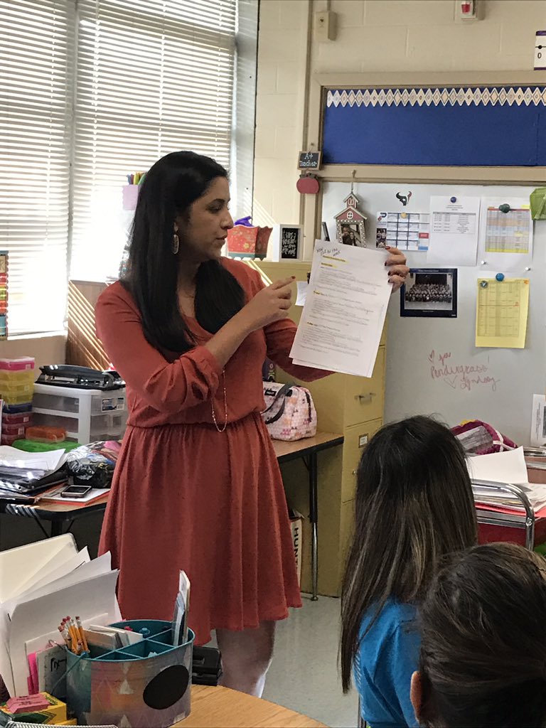 dcruz1330's tweet image. #MathRoutines mini-session presented by some of our Rock Star mathematics teachers to help promote and vertically align our instruction at #FisherEs #PISDMathChat