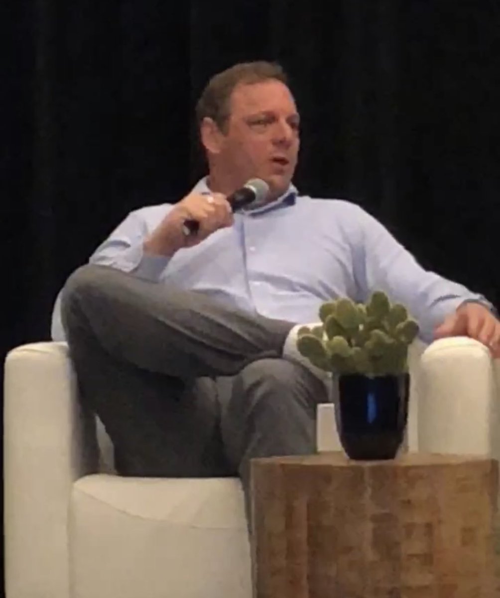 justaspikelis's tweet photo. โThe SEC are dicksโ- @arrington #legend #cryptocurrencies #blockchain #bitcoin #ethereum #ripple #globalblockchainforum https://t.co/KkqYrgKOMN