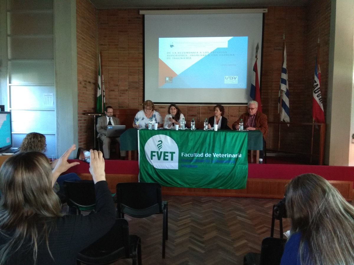 clauborlido's tweet photo. Última mesa de hoy en #IVseminarioegreso y #IIIseminariotrayectorias en @fvetuy Transición estudiantil. @devfvet @FagroUdelar y @cseudelar https://t.co/TltkRSQ259