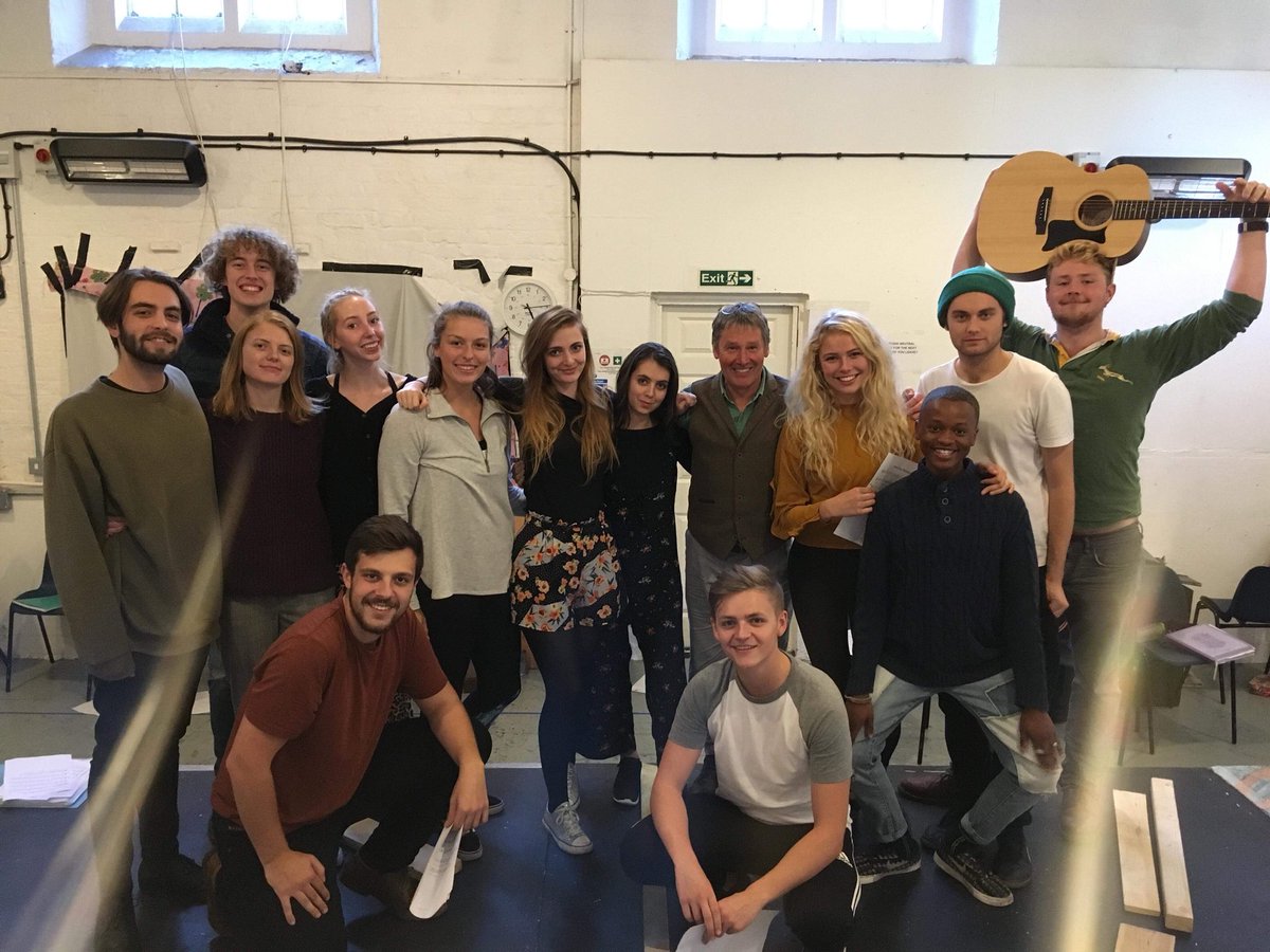 ALRA/Rose Bruford SW Graduates tweet media