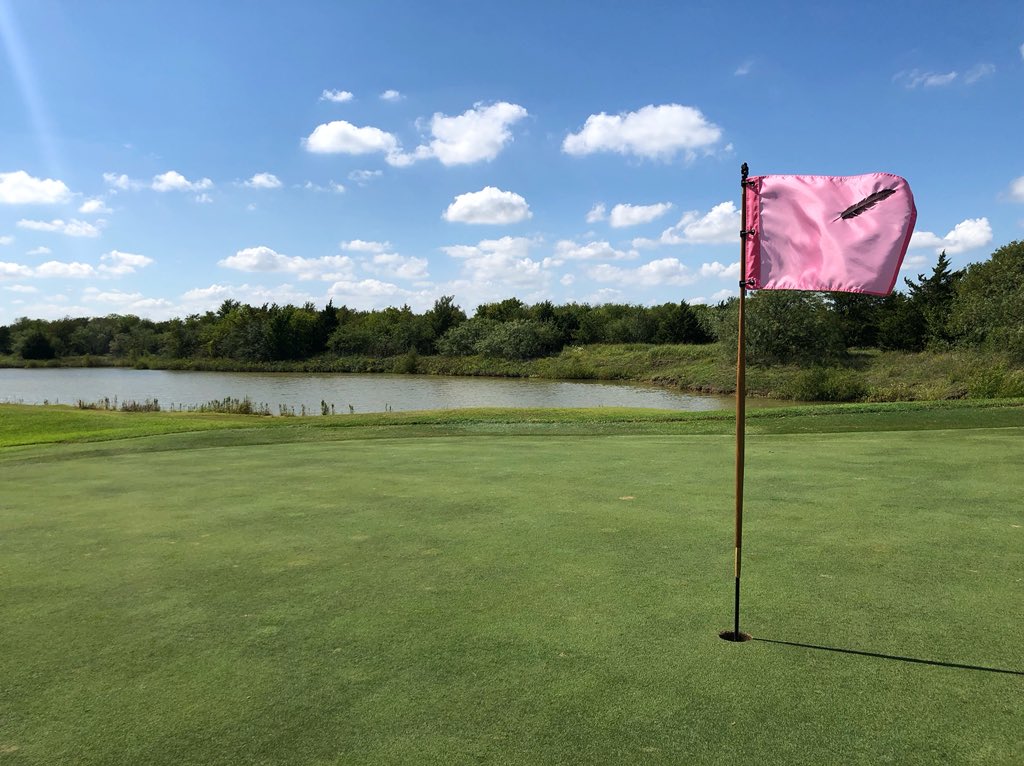 oagc_tribute's tweet photo. October is #BreastCancerAwarenessmonth. Old American is #honoring and showing #support with a pink flag on hole 18. Send us a picture of you with the flag and let us know whom you’re fighting for. #BreastCancerAwareness #thinkpink #fighter #pinktober https://t.co/qsUzg8TBLF