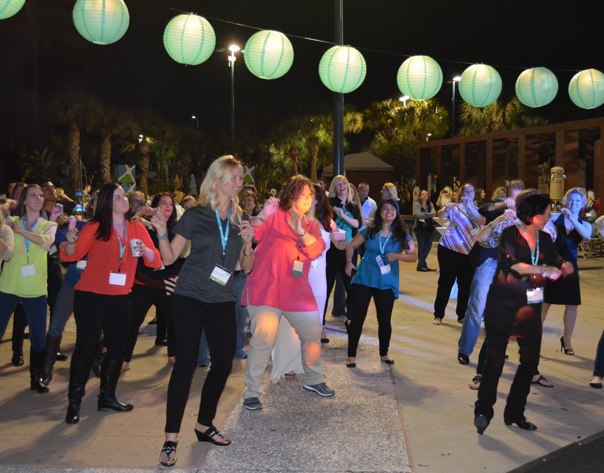 NextechEMRPM's tweet photo. #TBT to the very first EDGE Conference in 2015! Who's looking forward to #NextechEDGE19? https://t.co/maHVkVY8GQ