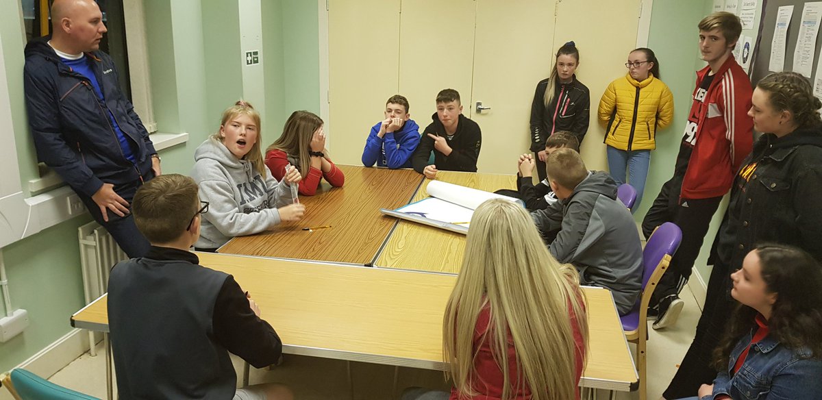 AreaTower's tweet photo. Group work sessions exsploring the effects of crime on the individual and the different forms of punishments within communities.
#youthworkworks
#positivelifechoices
@eayouthservice
@kee_arlene @charleslamberto @Stephen_Derry https://t.co/4Hl7QlJifq